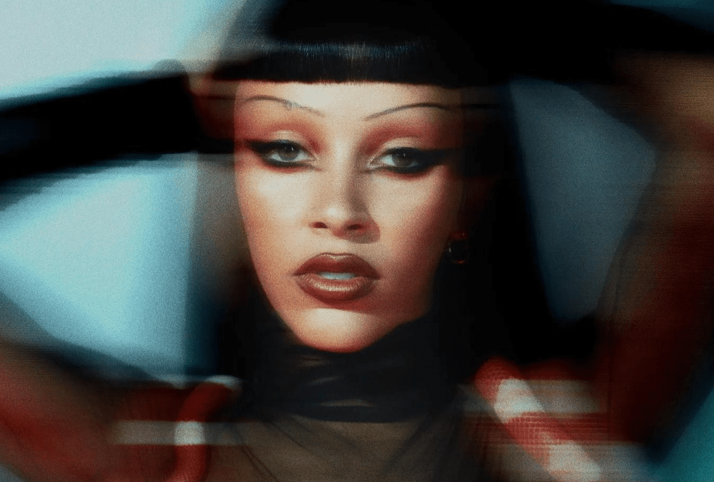 Doja Cat Makes History: “Paint the Town Red” Claims No. 1 Spot on ...